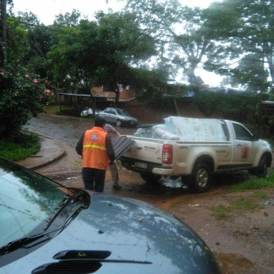 Más de 60 familias fueron afectadas por el temporal en la provincia 1 2 - WhatsApp Image 2019 05 10 at 08.56.49 - 1