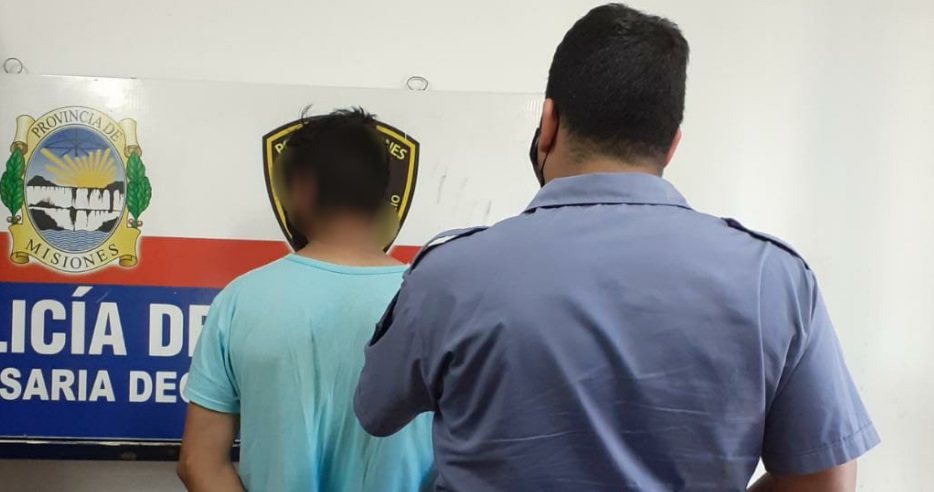 Posadas: jóvenes terminaron presos por incumplir la prohibición de acercamiento hacia sus familiares 1 2 - Segundo detenido 3 - 1