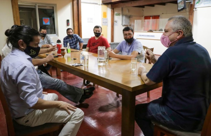 Passalacqua se reunió con autoridades de UDPM para “analizar alternativas a futuro" de la educación en Misiones 2 4 - Passalacqua 2 1 - 3