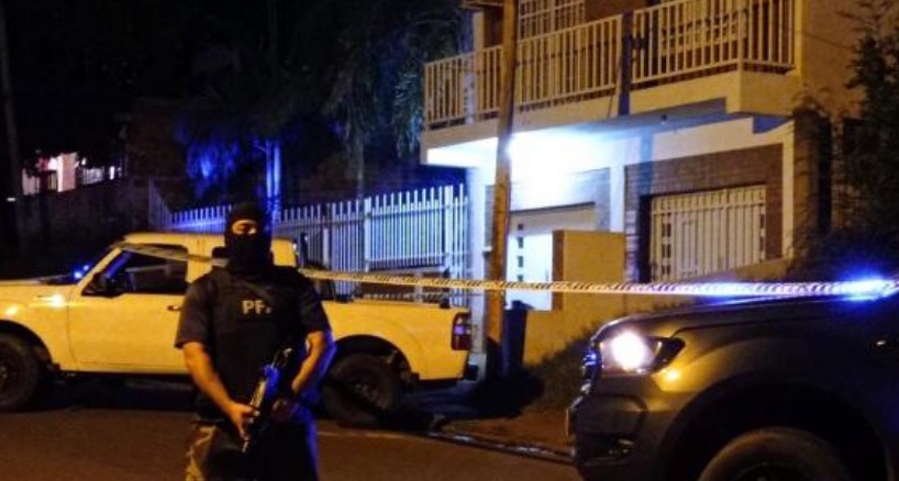 Desbarataron “kiosco” narco tras un allanamiento en Iguazú: secuestraron marihuana y detuvieron a un hombre 3 6 - Allanamiento 3 - 5