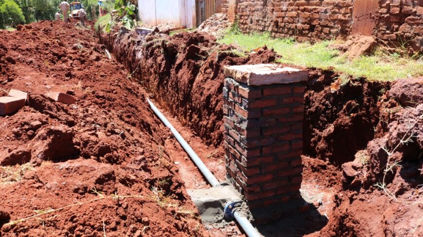Extienden la red de agua potable en el barrio Caballeriza de Oberá 1 2 - Red de Agua Potable 2 - 1
