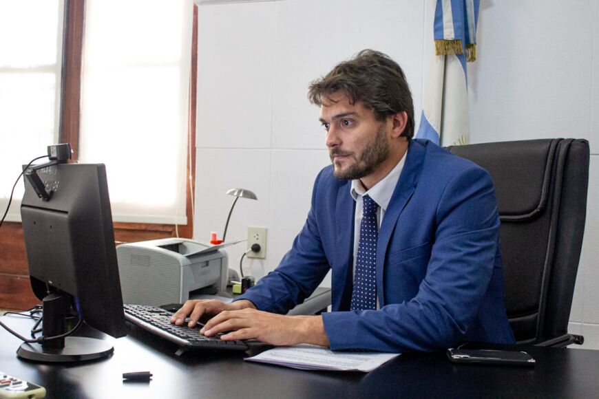 Lucha contra el contra el antisemitismo: Posadas adhirió a la ley provincial 1 2 - sartori1 - 1