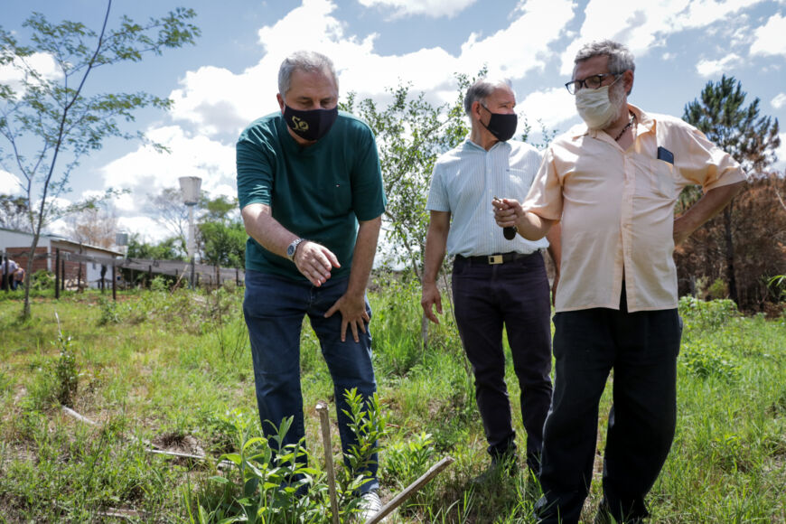 Passalacqua en su visita a productores de Bonpland: "Es fundamental apoyar estos proyectos" 2 4 - Hugo Passalacqua 2 - 3