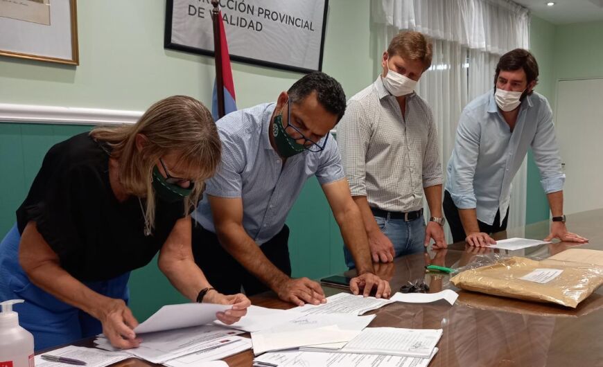 Vialidad provincial licitó la compra de maquinaria para pavimentación 1 2 - Licitacion de maquinas 3 - 1