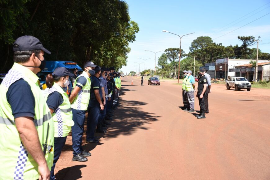 Realizaron operativo de seguridad vial en Oberá 1 2 - Operativo de transito en Obera - 1