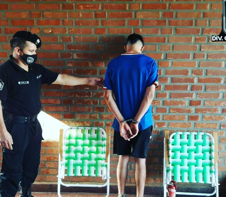 Recuperaron elementos robados y arrestaron a dos jóvenes en Posadas 1 2 - Segundo detenido en Posadas - 1