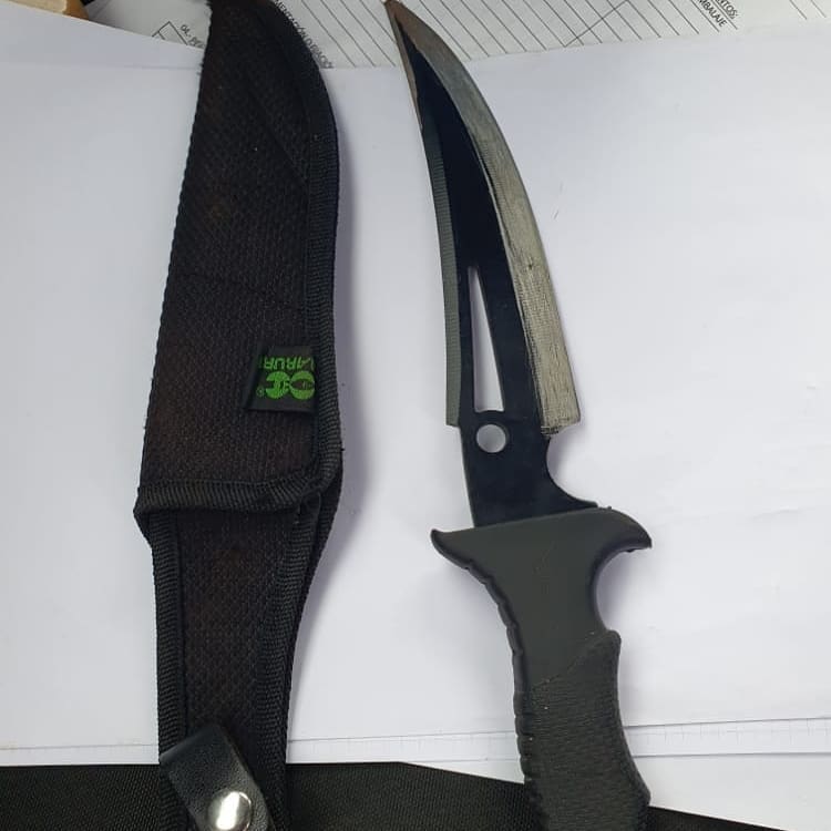 Eldorado: un joven amenazó con un cuchillo a un hombre para robarle dinero 1 2 - cuchillo - 1