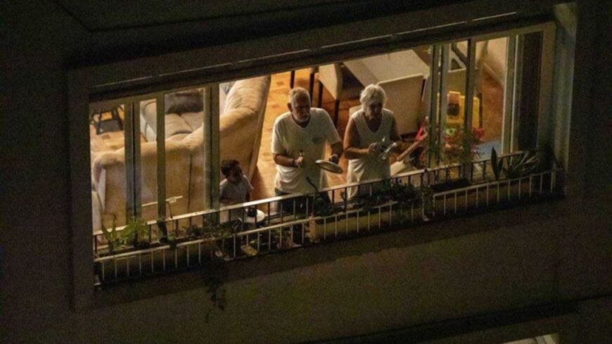 Caos sanitario en Brasil: masivo cacerolazo para pedir la renuncia de Bolsonaro 1 2 - 1610758508764 - 1