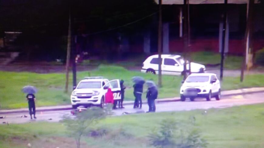 Secuestraron un auto que estaría involucrado en el choque ocurrido en Cabo de Hornos donde falleció un motociclista 1 2 - policiales1 - 1