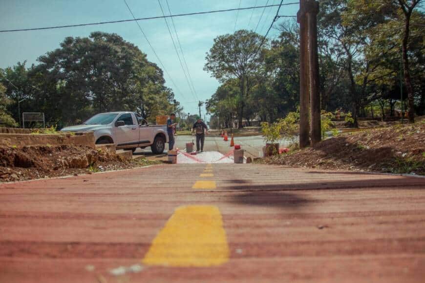Avanzan las demarcaciones en calles y bulevares de Posadas 1 2 - demarcacion 2 - 1