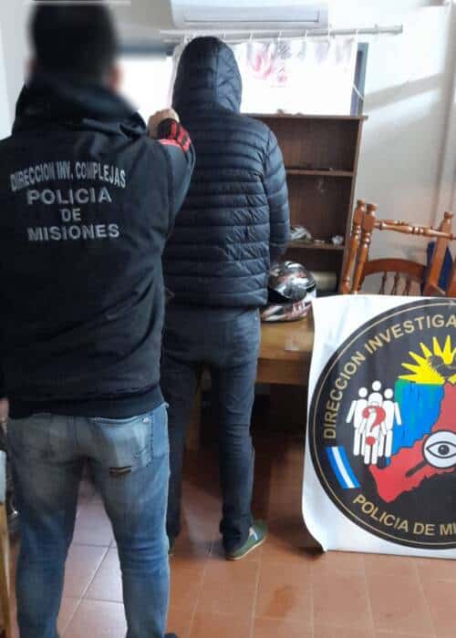 Cayó en Garupá el tercer involucrado en la venta de autos de alta gama robados en Buenos Aires 1 2 - autos robados 1 - 1