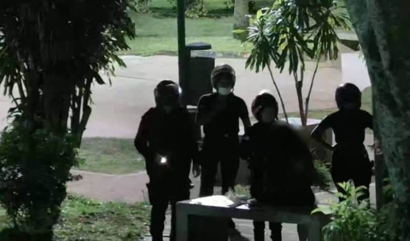 Cuatro detenidos en dos procedimientos captados por las cámaras del 911 en Posadas 1 2 - Detenidos 2 - 1