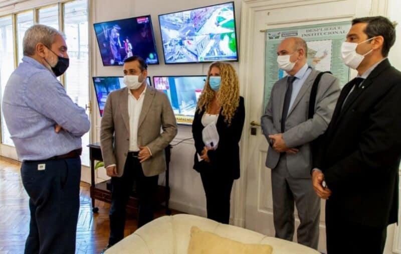 Herrera se reunió con Aníbal Fernández: pidió equipamiento tecnológico y maquinaria para incendios 1 2 - Herrera 2 - 1