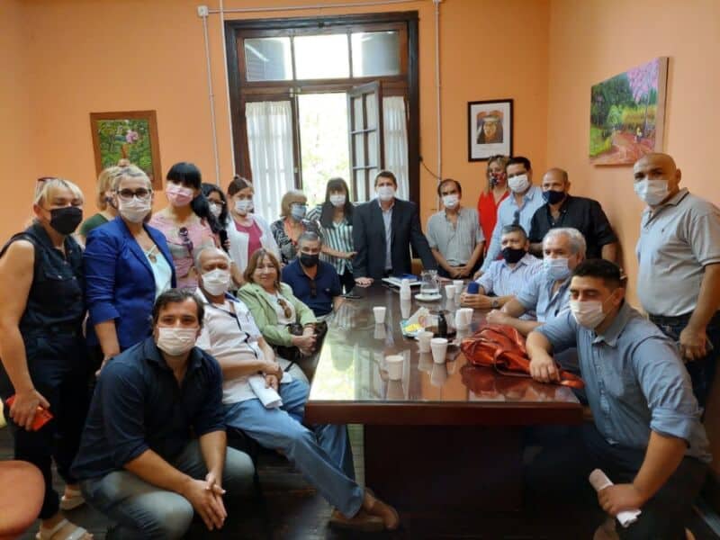 La reunión por incremento salarial entre Hacienda y UPCN pasó a cuarto intermedio 3 6 - WhatsApp Image 2022 02 21 at 15.21.05 1 - 5