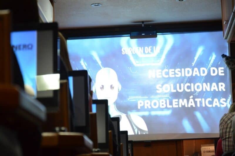 <strong>Universitarios profundizaron sus conocimientos sobre el Poder Legislativo</strong> 11 22 - DSC 0410 - 21
