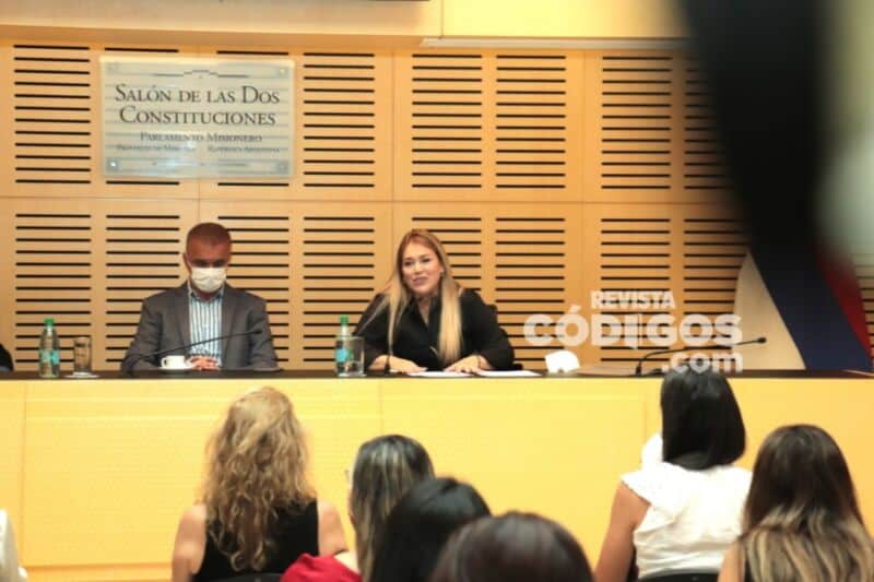 Silvia Rojas: “Seguiremos impulsando la perspectiva de género en sectores públicos y privados" 2 4 - Silvia rojas 3 - 3