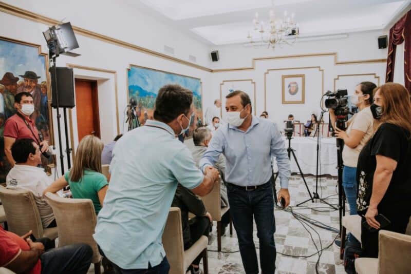 Herrera acompañó la presentación del Campeonato Misionero de Jeep y de Rally 2 4 - Copia de 2022 04 25 Posadas Presentacion Rally y Jeepeada 6 - 3