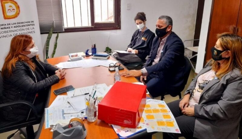 Penayo acordó trabajar en conjunto con la defensora de la infancia para garantizar el acceso a los derechos 1 2 - Acuerdo 1 - 1