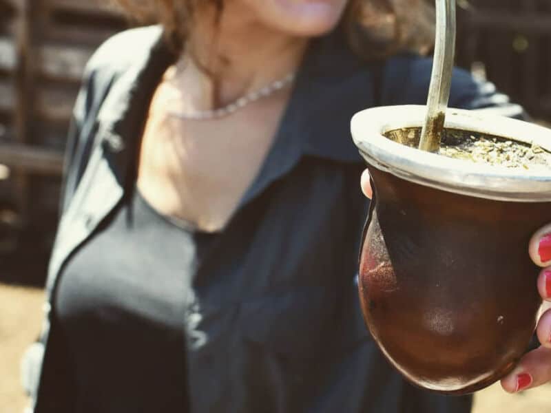 Destacan la trascendencia del mate para establecer lazos entre Argentina y otros países 1 2 - El mate como punto de encuentro entre Argentina e Italia 1 - 1