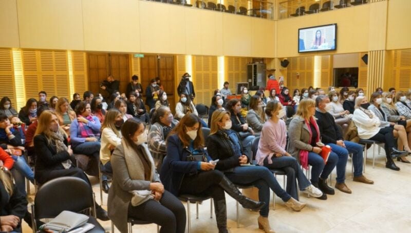 Concientizaron en la Legislatura sobre la higiene menstrual 9 18 - SALUD MENSTRUAN 10 - 17