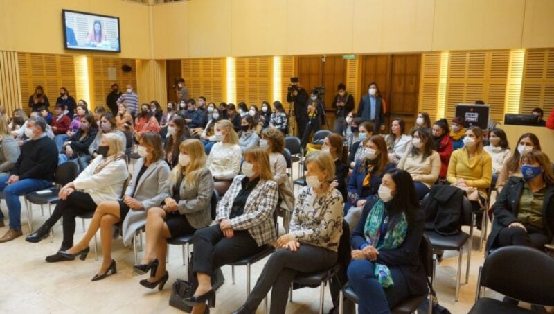Concientizaron en la Legislatura sobre la higiene menstrual 8 16 - SALUD MENSTRUAN 9 - 15