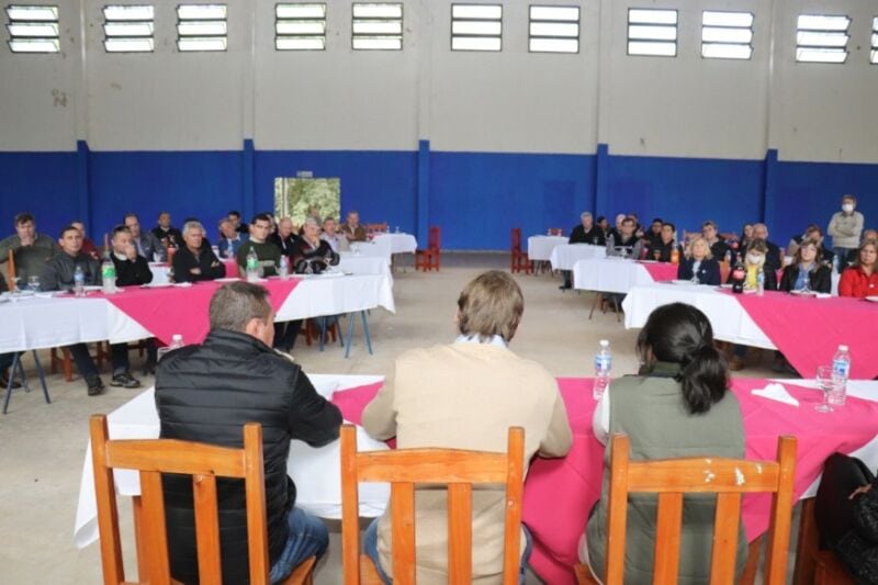 Hacienda y Agro definieron agenda de trabajo con la Codeim 2 4 - codeim y hacienda 6 - 3