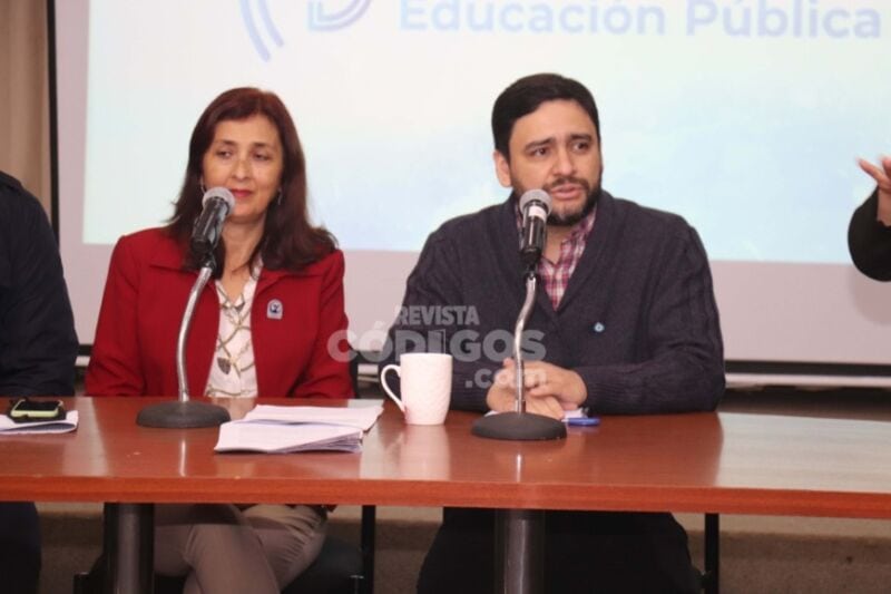 Garrido, candidato a decano de Humanidades: “Apuntamos a una facultad autónoma y participativa” 4 8 - garrido y elecciones humanidades 3 - 7