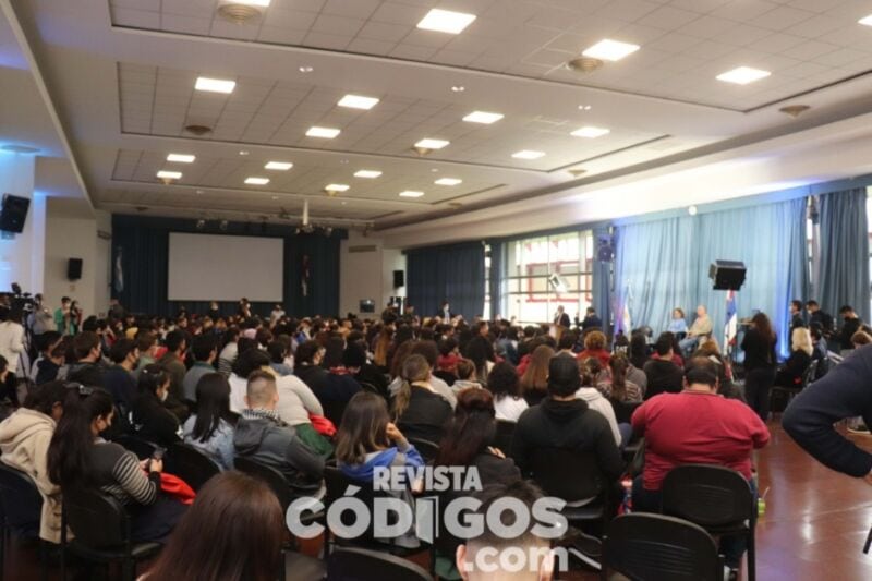 Herrera Ahuad acompañó el lanzamiento de "Jueces en la Escuela" en el Parque del Conocimiento 9 18 - PRESENTACION JUECES EN LA ESCUELA 9 - 17