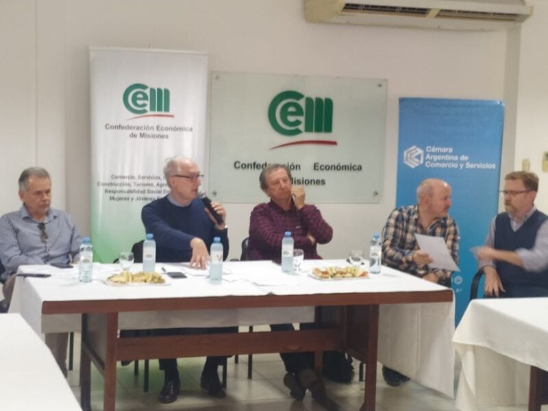 Desde la CEM reclaman medidas “reales y concretas” para gasoil, energía y glifosato 1 2 - Reunion Consejo Directivo de la CEM 1 - 1
