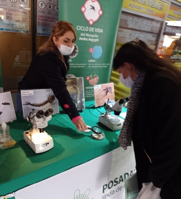 Continúan las charlas para prevenir los criaderos del Aedes aegypti en Posadas 3 6 - WhatsApp Image 2022 06 02 at 6.32.17 PM - 5