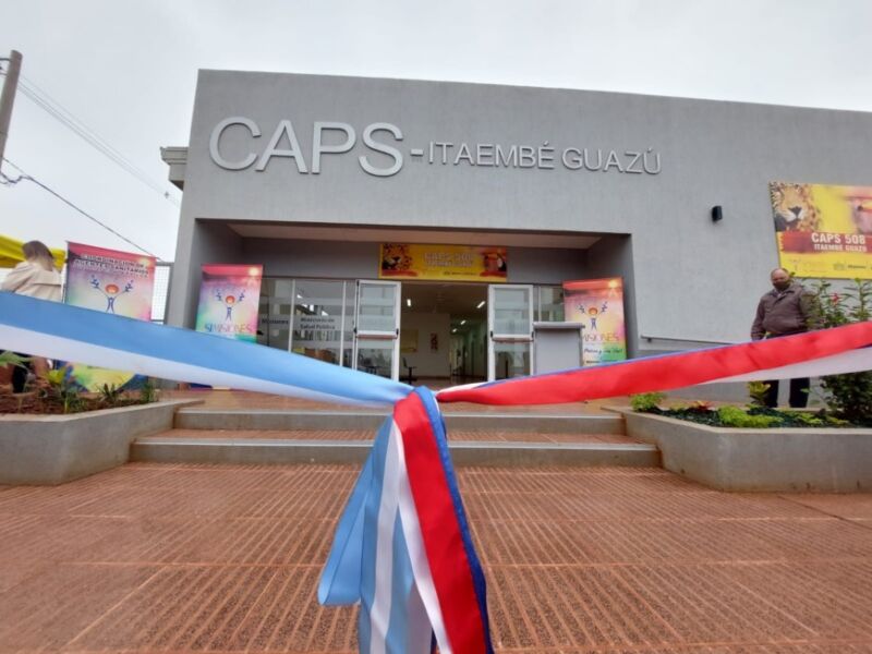 Herrera Ahuad y Arce inauguraron un nuevo CAPS en Itaembé Guazú 3 6 - caps 6 - 5