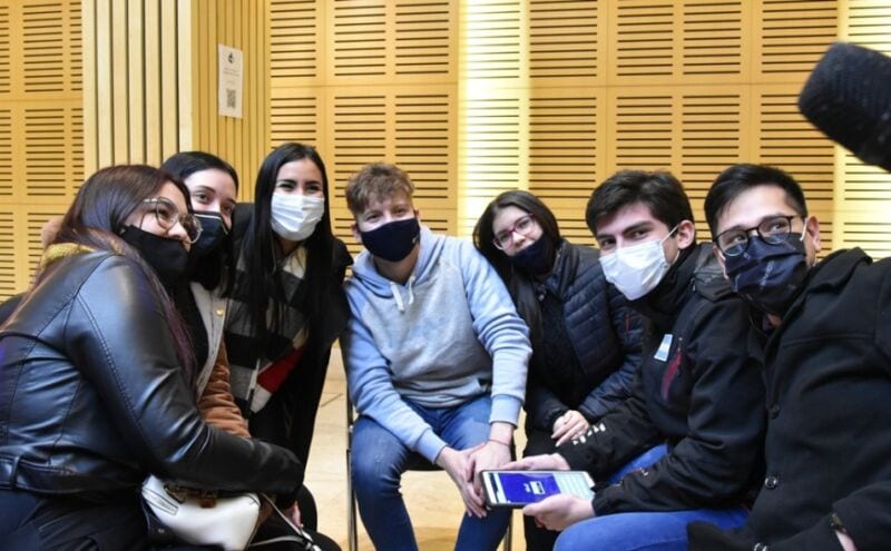 Estudiantes de abogacía profundizaron sus conocimientos en la Legislatura 13 26 - estudiantes en la legislatura 14 - 25
