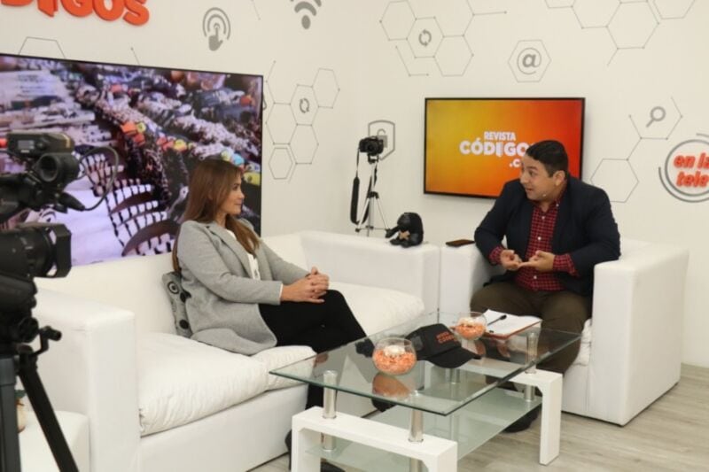 Misiones y el desafío de seguir pensando en una educación disruptiva y de innovación 3 6 - rojas decut 3 - 5