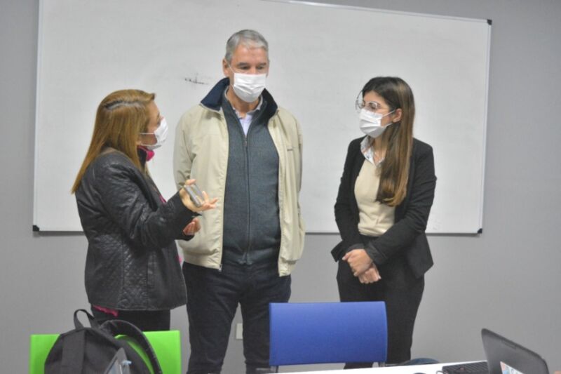 Silicon Misiones comenzó el taller de Contenidos Transversales 4.0 1 2 - silicon 3 - 1