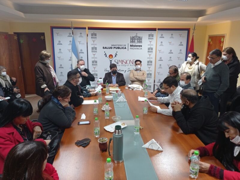 Salud Pública: el Gobierno provincial y UPCN acordaron incremento de haberes 1 2 - upcn salud - 1