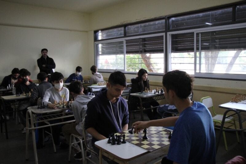 Comenzaron las competencias de los Juegos Deportivos Posadeños 1 2 - JUEGOS DEPORTIVOS 2 - 1