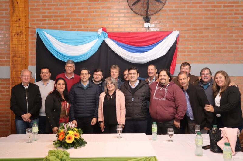 Fortalecimiento de la gestión municipal: realizaron reunión con intendentes de la zona norte 2 4 - Min. de Gobierno a los Municipios 1 - 3