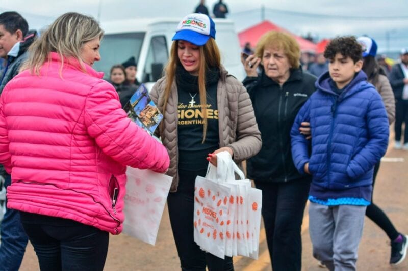 TC en Posadas: más de 30 mil personas presentes y un movimiento económico de unos 70 millones de pesos 1 2 - TC 2022 3 - 1