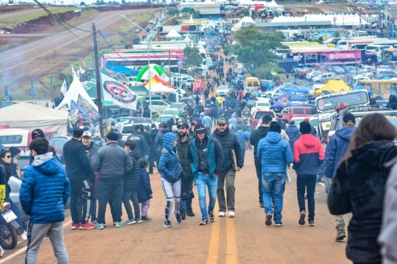 TC en Posadas: más de 30 mil personas presentes y un movimiento económico de unos 70 millones de pesos 2 4 - TC 2022 6 - 3