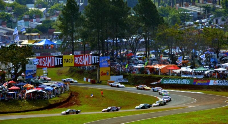 TC: Posadas ya vive a la máxima categoría del automovilismo nacional 1 2 - TC MISIONES 1 - 1