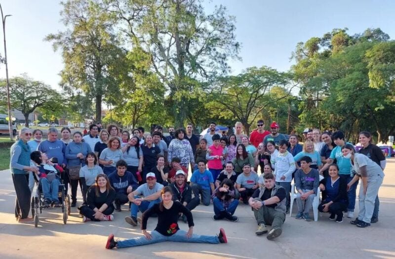 Unas 60 personas participaron en Posadas de "Juntos por la amistad" 4 8 - amistad 7 - 7