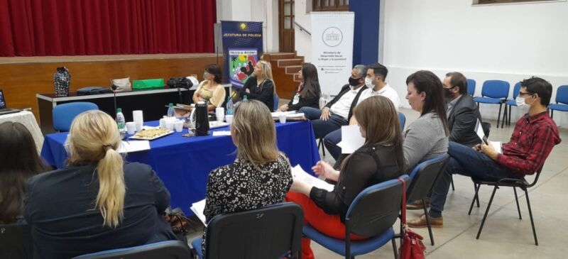 Programa Accionar Identidad: la Defensoría del Pueblo y otras instituciones acuerdan trabajo conjunto 1 2 - defensoria del pueblo 1 - 1