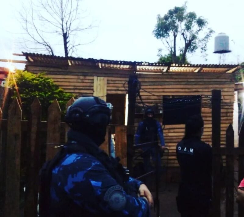 Detuvieron a un joven implicado en varios hechos de robos y secuestraron diferentes elementos 1 2 - detenido 1 - 1