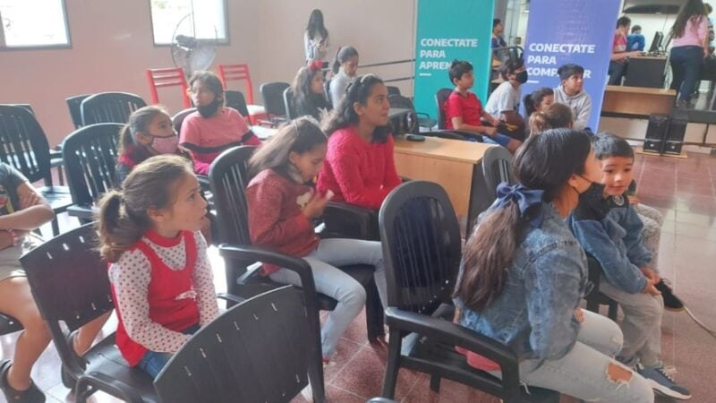 Siguen las vacaciones de invierno en el Punto Digital posadeño 2 4 - posadas 3 7 - 3