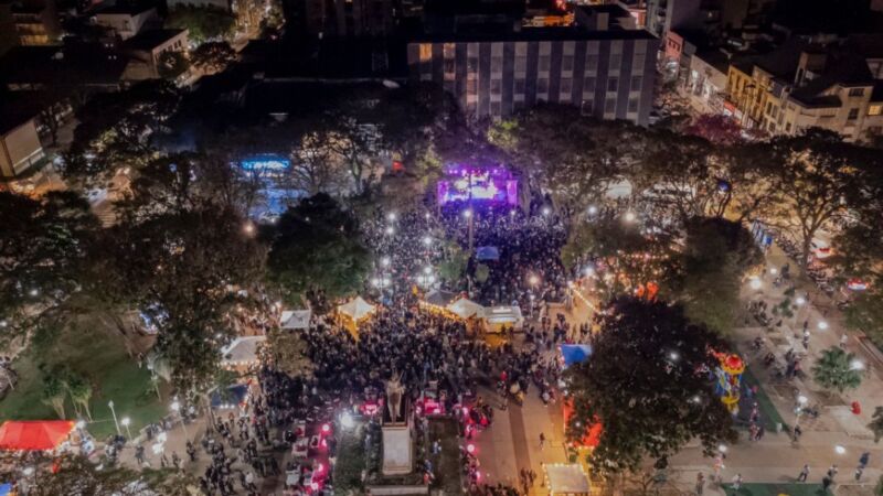 Black Friday en Posadas: movimiento de 100 mil personas y aumento de ventas en más del 35% 1 1 - Black Friday en Posadas