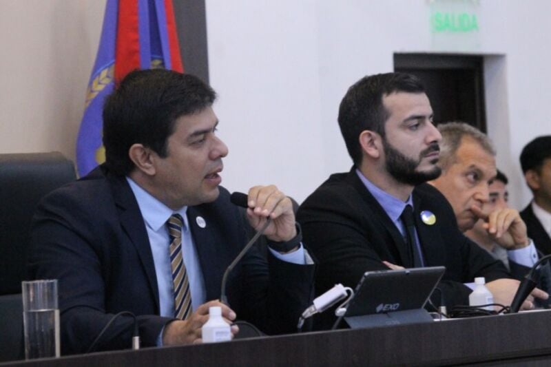 Concejales posadeños realizaron un fuerte reclamo por la llegada del gasoducto a Misiones 1 2 - Concejales posadenos realizaron 1 - 1