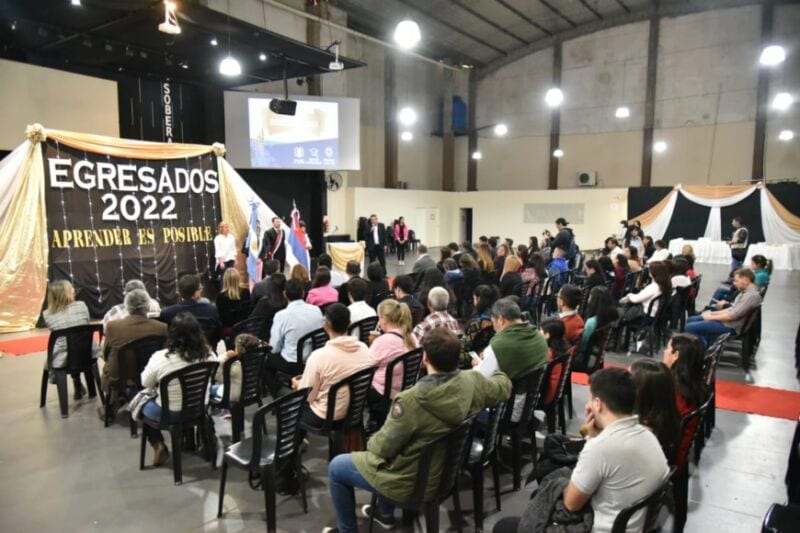 Empleados municipales de Posadas culminaron la capacitación "Aprender en Posible" 3 3 - Empleados municipales de Posadas