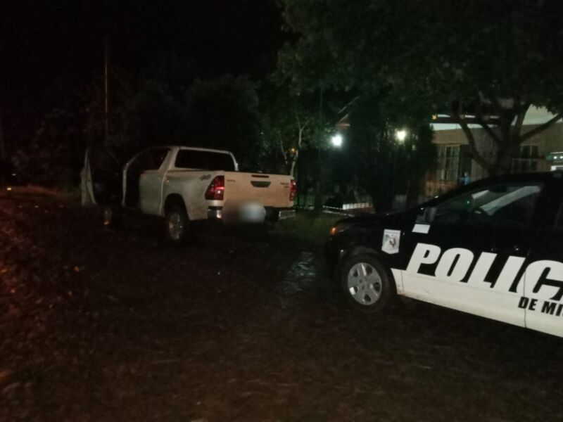 Montecarlo: allanaron la casa de un joven que prendió fuego una camioneta 1 2 - Montecarlo allanaron la casa1 - 1