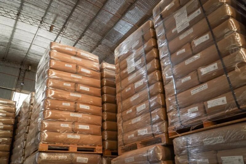 Passalacqua destacó la solidaridad de productores misioneros que donaron toneladas de té a Ucrania 4 4 - Passalacqua destacó la solidaridad de productores