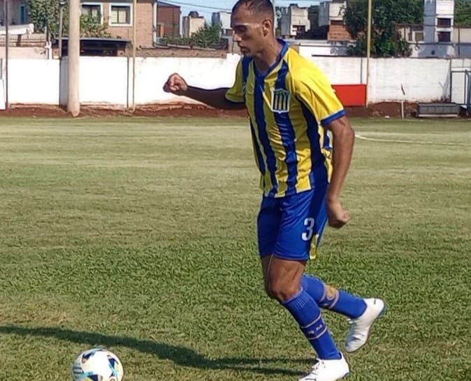 Torneo Regional: Mitre ganó en Rocamora y sueña con la clasificación 1 2 - IMG 20221105 WA0068 2 - 1